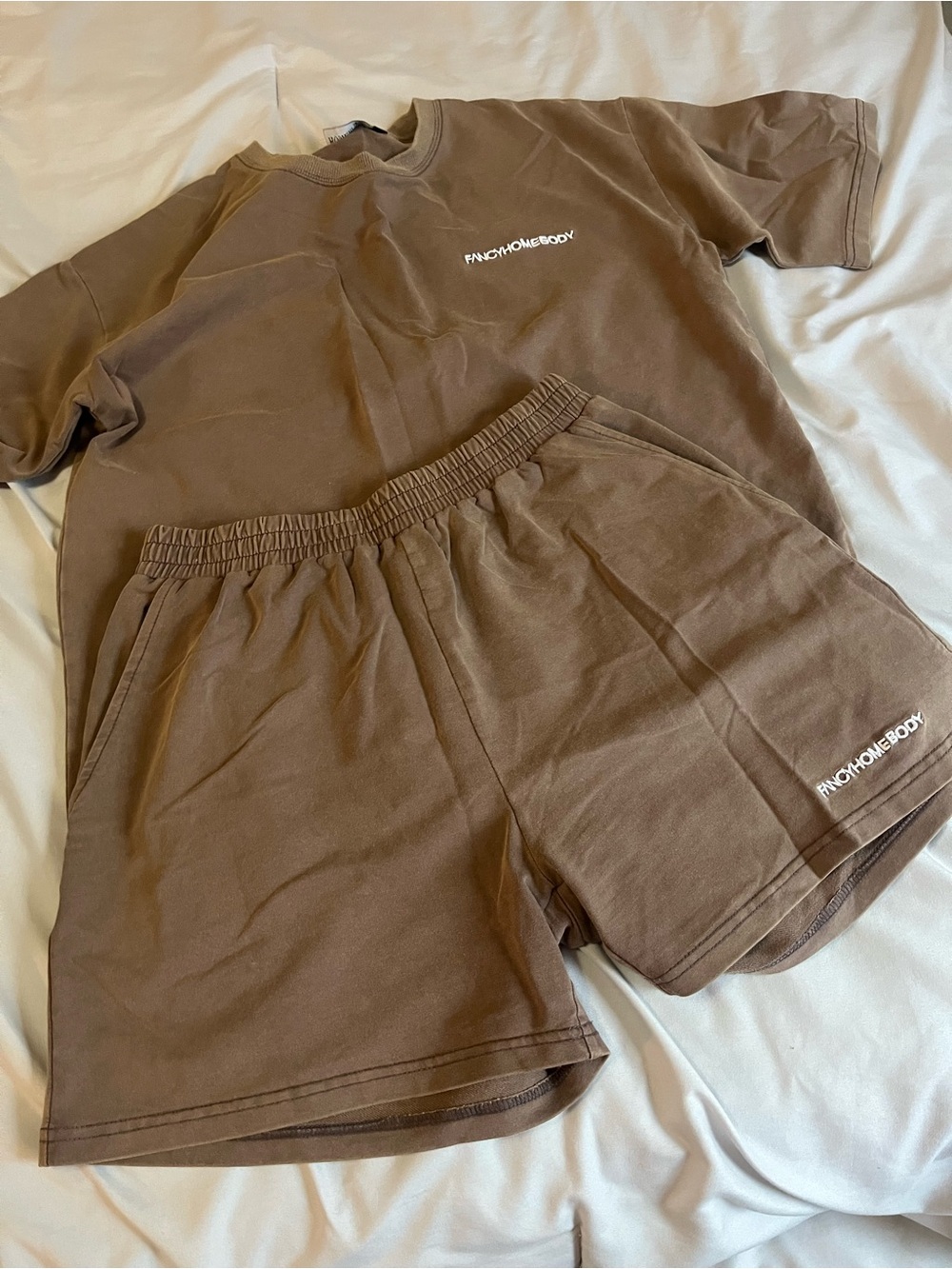 Fancy Homebody Brown Set